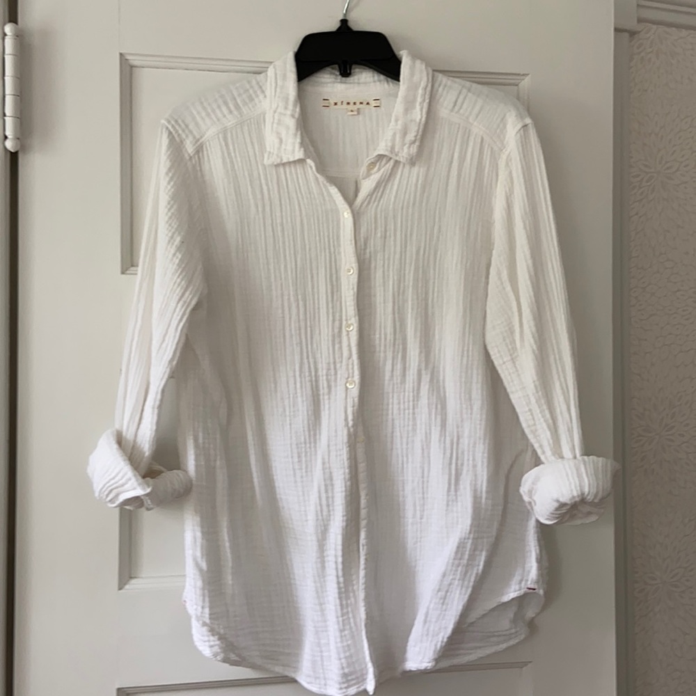 Women’s white cotton blouse